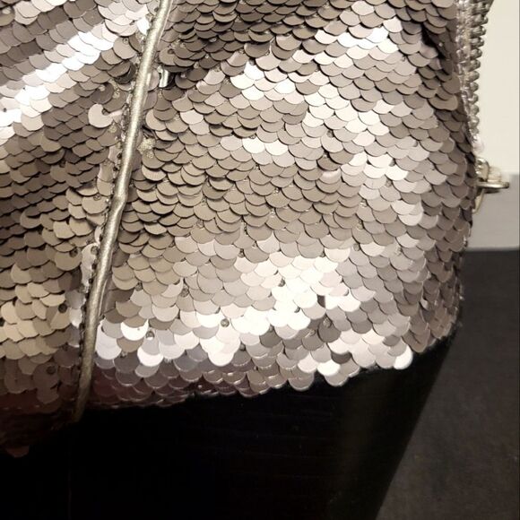 NWT Dolce Vita "Coltyn" Silver/Chrome Sequin Encrusted Ankle Boots Sz.7 Ret $150 - Picture 6 of 9